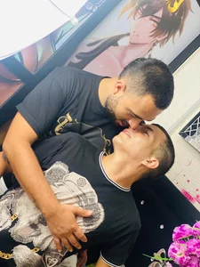 dominantcouple999 affectionate with my partner slika 6