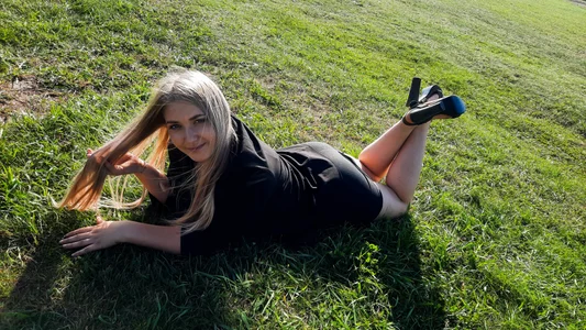 Adr1ana_ Public Pic 8