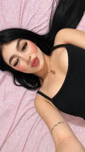 Me 💖🔥 de cherry_love_0  2 Imagens