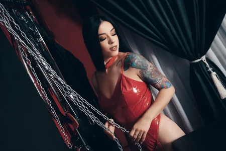 MadilynFox Guilty pleasures only Pic 7