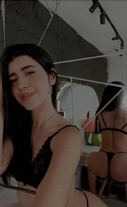 molly_cm Me 🌸 Pic