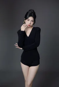 Seven_SS 22 Hình