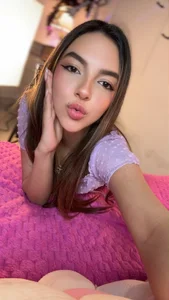 kittyblooms 🔥 Ready for a different kind of show?  6. fénykép