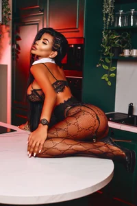 EleniaDevonsのPublicの 5枚の写真