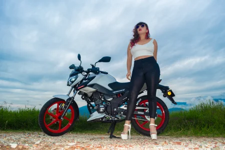 Piafisher1 🏍️🔥 Queen of the Road 🔥🏍️ Foto 2