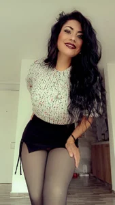 clara_luna Public Pic 3