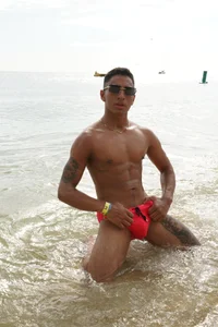 Mike_bluee beach mike🔥🔥 Pic 4