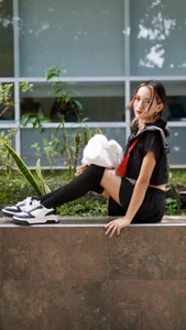 LilyThea Public Poză 7