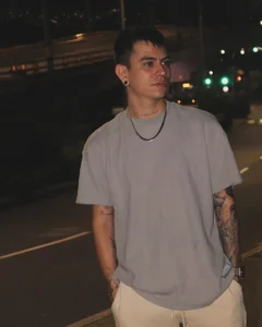 chris_suarez Hello 사진