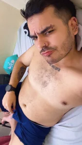 😈 de LatinBearX  Imagens