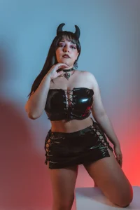 AmberGreyy_ Darkness Girl Pic