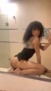 CurlyRose__ Public Pic 6