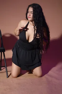 Know me!! 🔥 od Arianna_loreens  2 snímek