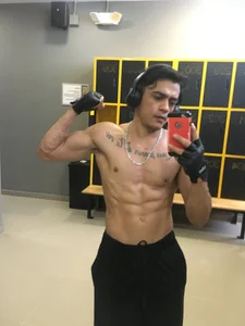 Brunocuttie94: Public ( 6 фото)