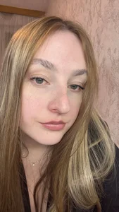 AmandaVilt Public Pic 4