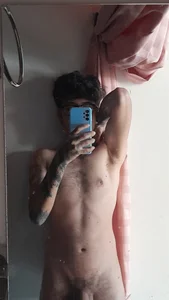 kyroxxx_ . صورة واحدة|kyroxxx_ . صورتان|kyroxxx_ .  6 صور|kyroxxx_ .  6 صورة