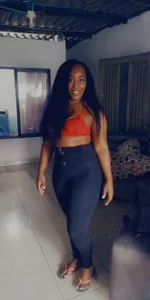 kiara_evanssのPublicの 3枚の写真