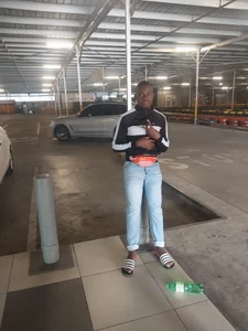 celazimnike062127 MySelf and I Immagine  5