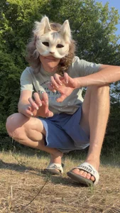 It’s me on the grass od CozyPaws  4 snímek