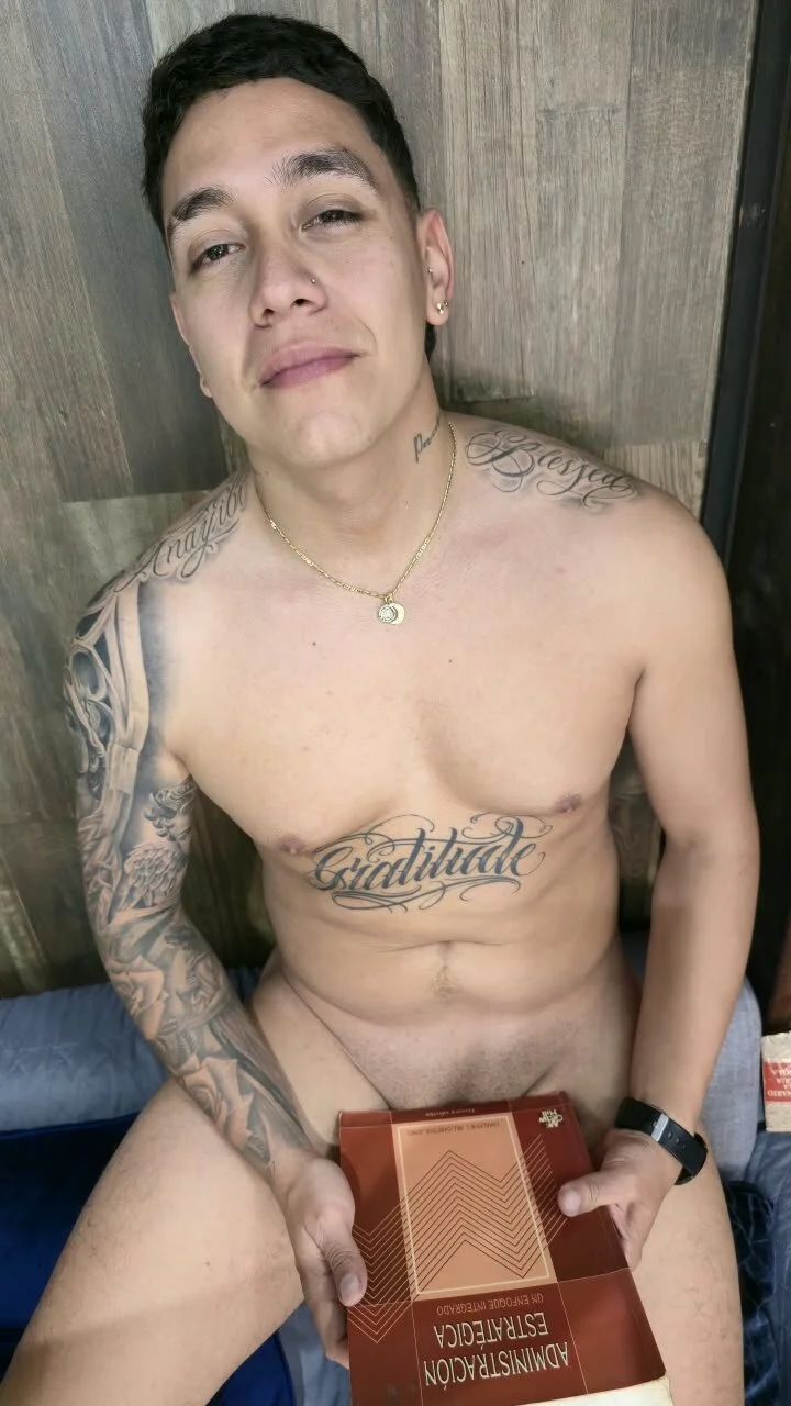 Axton_Wild 热门图片 9304