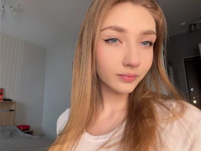 AveryBerkson regular Thursday зображення