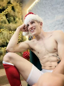 JONAS_SMITH_: MERRY CHRISTMAS GUYS 💖 ( фото)