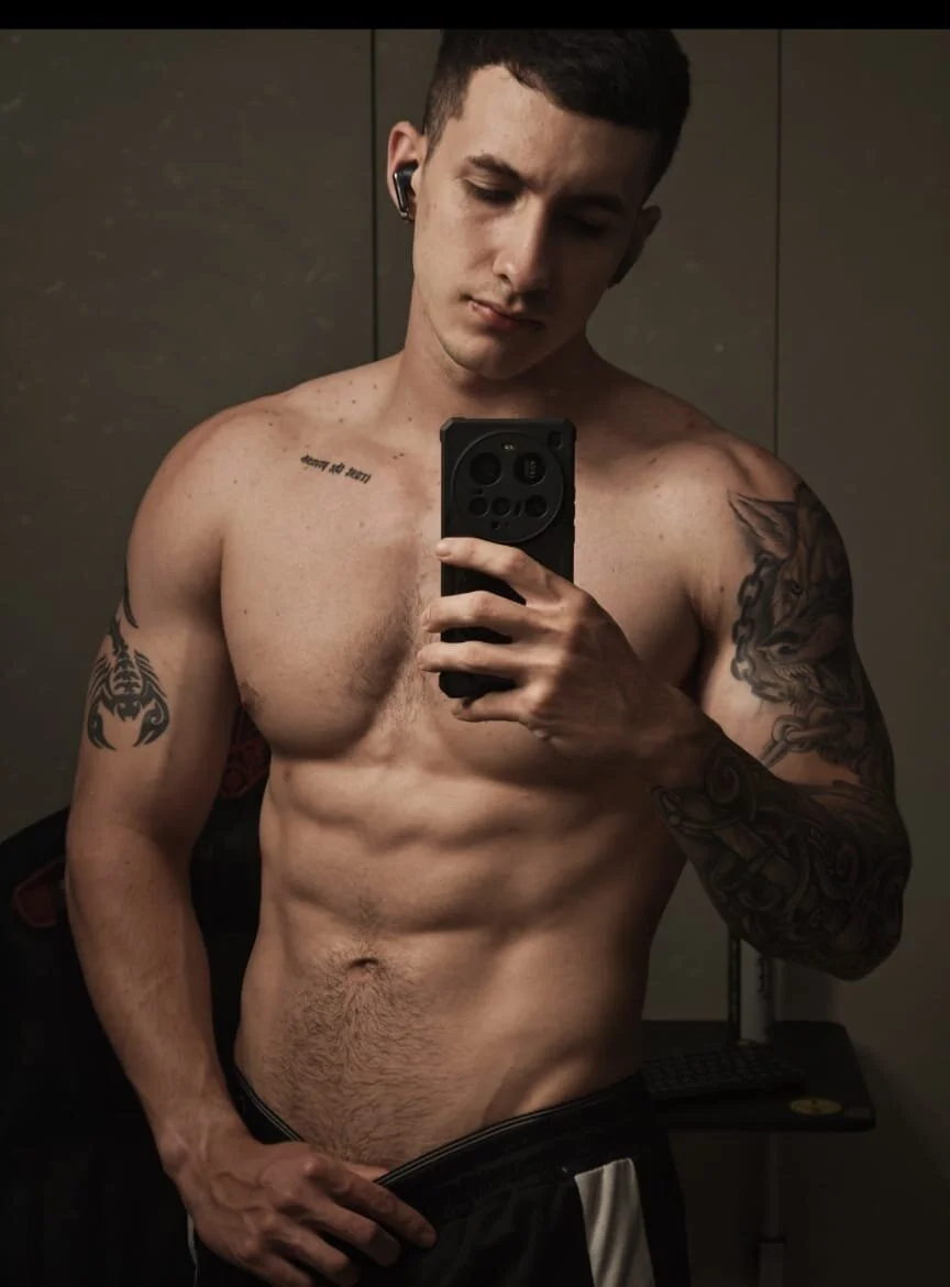 JacksonOlsennさんのトレンドな 1841枚の写真