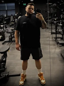 Ashton od ashtondel  3 snímek