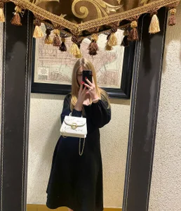 CharityKhamo kullanıcısının Public albümü -  7 fotoğraf