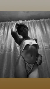 _YOUMODELFAVORITE Hot girl Fotka 2