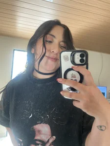 🫦 od Elliee_e  2 snímek