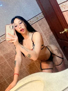 mina_harker Public Pic 5