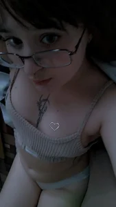 LilyRavelle's XXX Nude Photo 8