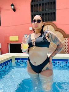 melanieecox sunny day صورة واحدة|melanieecox sunny day صورتان|melanieecox sunny day  3 صور|melanieecox sunny day  3 صورة