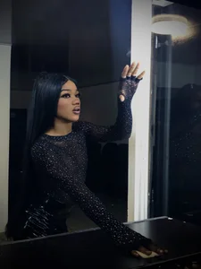 naomy__xx I am a star, that the magic of the night gives you 사진 7