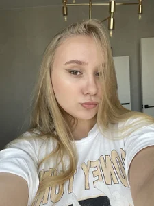 HoneyBlondy Public Kuva 9