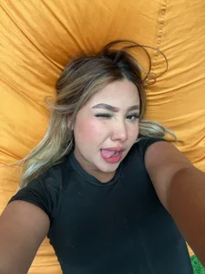 mia_skyy_ Public slika 3
