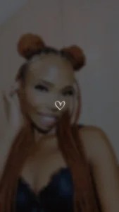 Zdjęcia April_Johns Public: 
