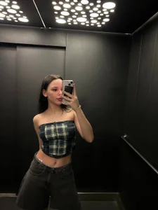 EdlinBenham 的XXX裸体图片 1