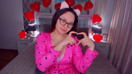 EsterLogan Public Immagine 