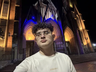 Nathan_Bluee kullanıcısının New year! albümü -  3 fotoğraf