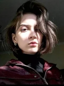 HeleneLeach Public Pic