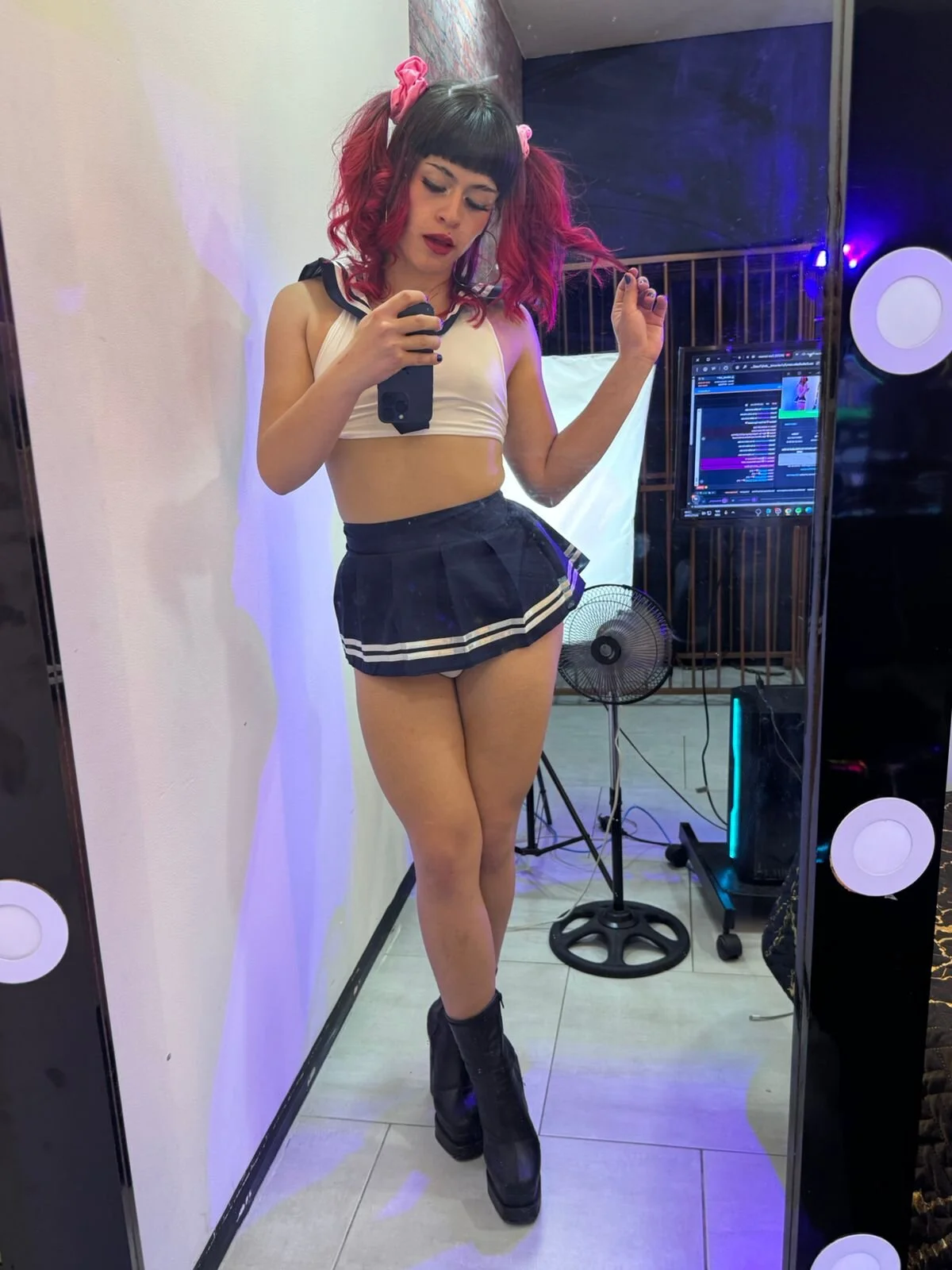 Nahomii__Doll adlı kullanıcının viral fotoğrafları:  9136