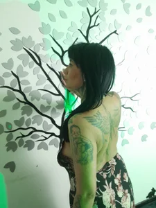 SaraMartins00 thinking slika 3