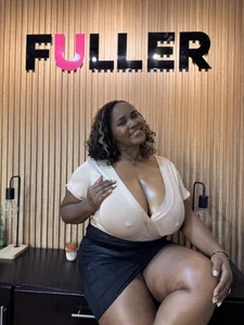 AliciaMiilf: ♥Your favorite milf♥ ( фото)