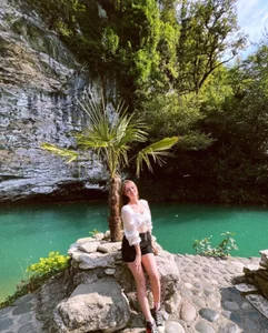 lovelly_molly travel Pic 7