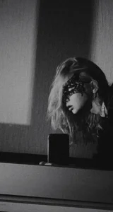 CarrieBradshaww Carrie Pic 6