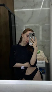 lolalivex Public Pic 4