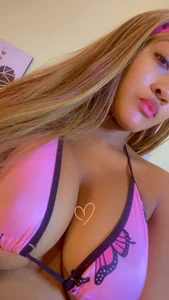 AleezaFrench 🥰 Foto 4