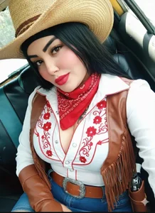 Penelope_Tits ♥ Foto 6